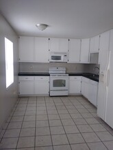 346 N Dewey St in Eustis, FL - Building Photo - Building Photo
