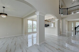 11954 Galentine Point in Cypress, TX - Foto de edificio - Building Photo