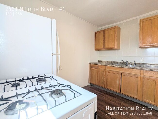 2431 N Edith Blvd in Tucson, AZ - Building Photo - Building Photo