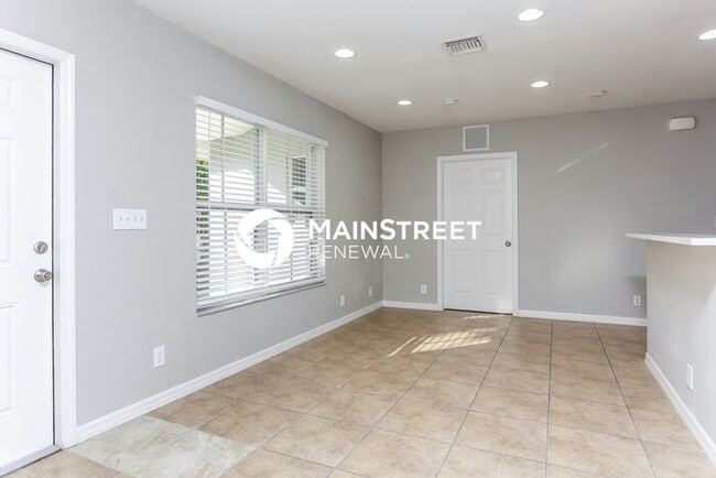 5819 Wilson St in Hollywood, FL - Building Photo - Building Photo