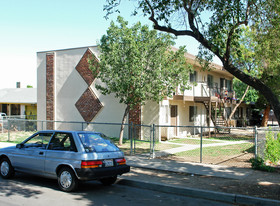 3041 E Grant Ave Apartments