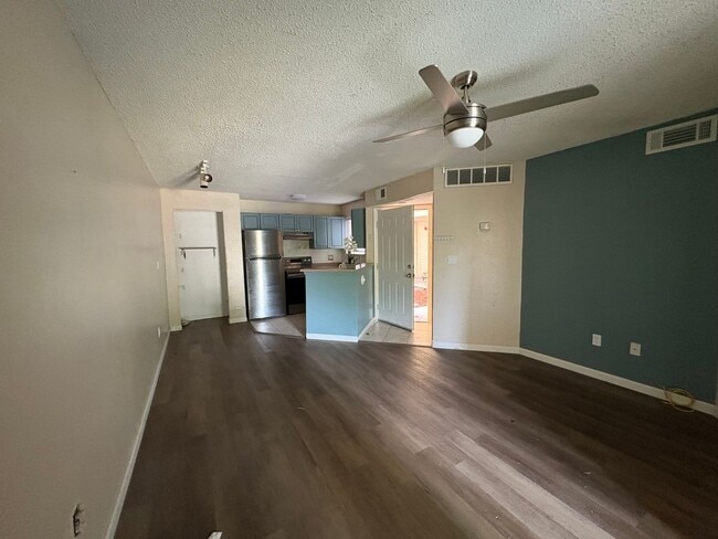 1940 Lake Atriums Cir in Orlando, FL - Building Photo - Building Photo