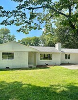 8017 Hayden Dr NW in Knoxville, TN - Building Photo