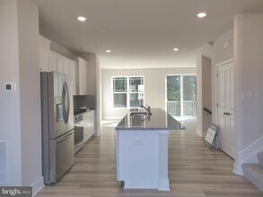 2766 Bridgewater Dr in Bryans Road, MD - Building Photo - Building Photo