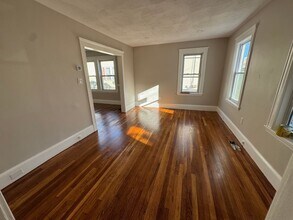 324 Arlington St in Watertown, MA - Building Photo - Building Photo