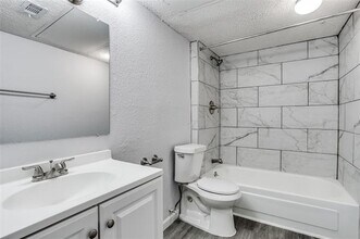 2728 N Buckner Blvd in Dallas, TX - Building Photo - Building Photo