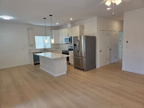 3952 Running Bear Way in Antelope, CA - Building Photo - Building Photo