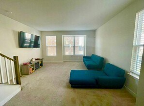 2818 Arts Vista Blvd in Hillcrest Heights, MD - Building Photo - Building Photo