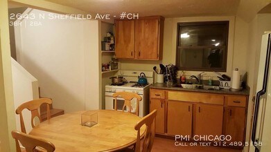 2643 N Sheffield Ave-Unit -#CH in Chicago, IL - Building Photo - Building Photo