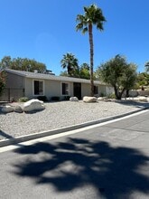 37932 Mountain Shadow Ln in Cathedral City, CA - Foto de edificio - Building Photo