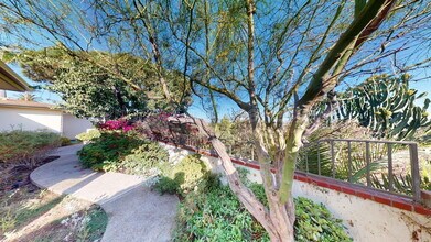 4335 Ridgeway Dr in San Diego, CA - Building Photo - Building Photo