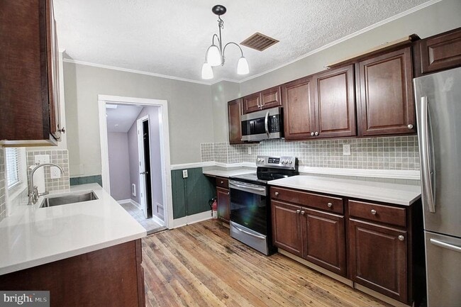 213 E 6th St in Frederick, MD - Building Photo - Building Photo