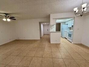 5720 Rock Island Rd in Tamarac, FL - Building Photo - Building Photo