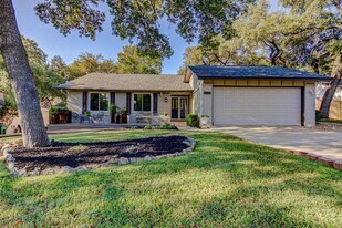 2713 Bryonhall Dr in Austin, TX - Building Photo