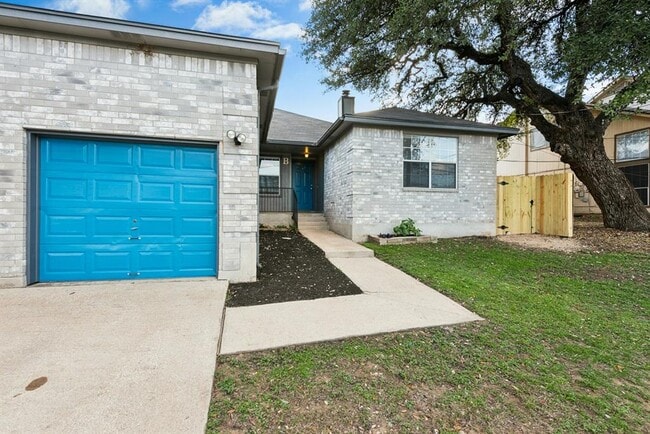 7209 Oak Meadow Dr in Austin, TX - Building Photo - Building Photo