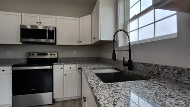 2139 Linden Ave in Knoxville, TN - Building Photo - Building Photo