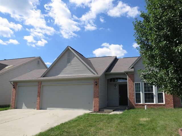10634 Bartley Dr in Indianapolis, IN - Building Photo