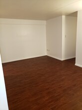 2305 Pond View Dr, Unit 2305 Pond View Drive in West Chester, PA - Foto de edificio - Building Photo