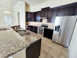 9415 Harmony Lake Ln in Rosenberg, TX - Building Photo - Building Photo