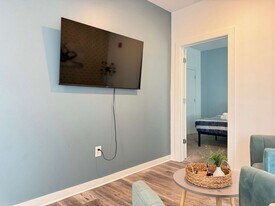 542 Boulevard NE in Atlanta, GA - Building Photo