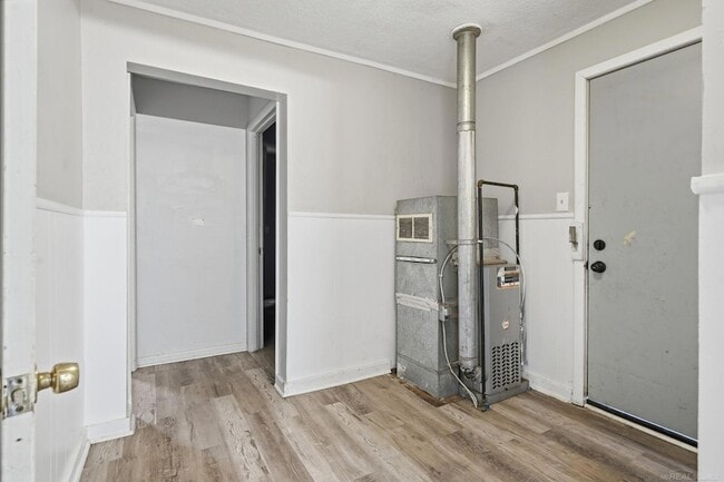 925 Leland St in Flint, MI - Building Photo - Building Photo