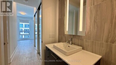 115 Denison Ave in Toronto, ON - Building Photo - Building Photo