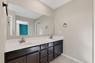 1544 Volponi Dr SE in Albuquerque, NM - Building Photo - Building Photo