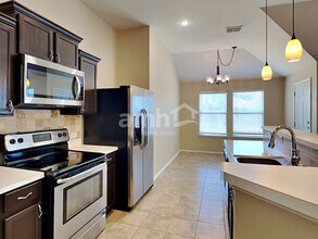 2020 Fairview Dr in Forney, TX - Foto de edificio - Building Photo