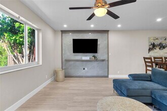 515 SW 12th Ave in Fort Lauderdale, FL - Building Photo - Building Photo