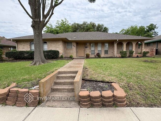 property at 1506 Mayfield Ave