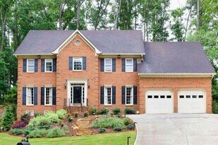 160 Clipper Bay Dr in Alpharetta, GA - Building Photo