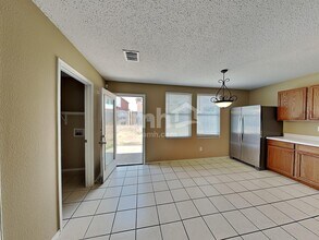 5169 Gold Basin Rd in Fort Worth, TX - Building Photo - Building Photo