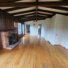 1924 Diamond Ct in Santa Rosa, CA - Building Photo - Building Photo