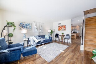 207 W Ivy St in East Rochester, NY - Building Photo