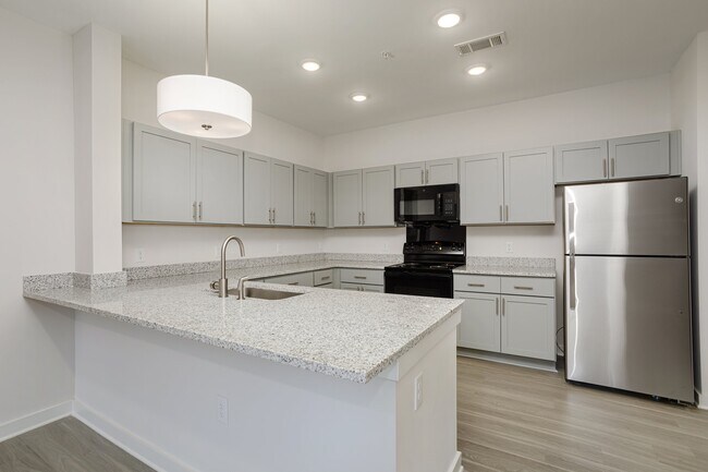 Franklin Flats in Franklin, TN - Building Photo - Building Photo