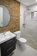 10953 W Okeechobee Rd, Unit 202 in Hialeah, FL - Building Photo - Building Photo
