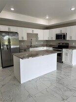 610 Alabama Rd S in Lehigh Acres, FL - Building Photo