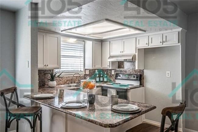 4508 S Robinson Ave in Oklahoma City, OK - Building Photo - Building Photo