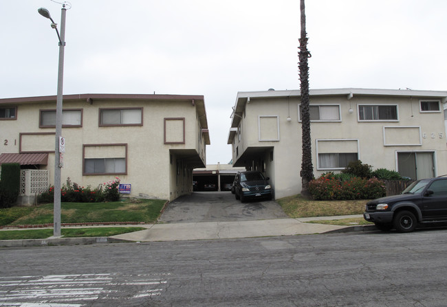 621 E Queen St in Inglewood, CA - Foto de edificio - Building Photo