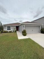 4306 Swan St in Haines City, FL - Building Photo