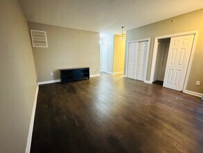 1-31-31 Meridian Blvd in Queens, NY - Building Photo - Building Photo