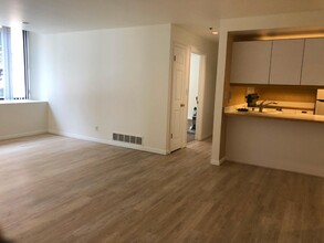 44 W 300 S in Salt Lake City, UT - Building Photo - Building Photo