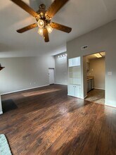 1111 Castle Harbour Way, Unit 3B in Glen Burnie, MD - Foto de edificio - Building Photo