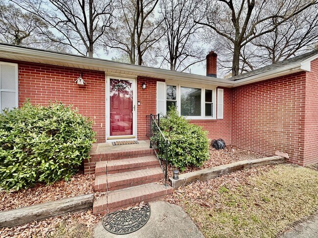 601 Rock Dr in Chesapeake, VA - Building Photo - Building Photo