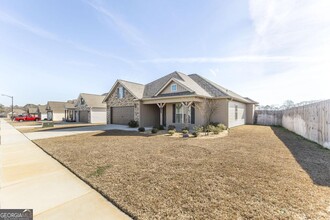 108 Wynchase Ln in Bonaire, GA - Building Photo - Building Photo