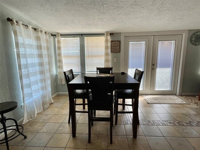 property at 308 Parkview Rd