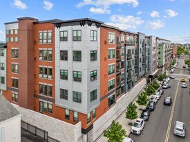 260 Ave E in Bayonne, NJ - Building Photo