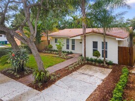 5770 SW 55th St in Miami, FL - Building Photo