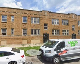 714 W 80th St, Unit 1 in Chicago, IL - Building Photo