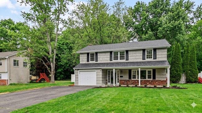 property at 44 Barmore Dr W